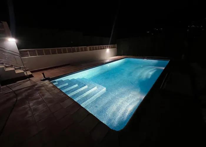 ヴィラ Casa Camilla カルプ