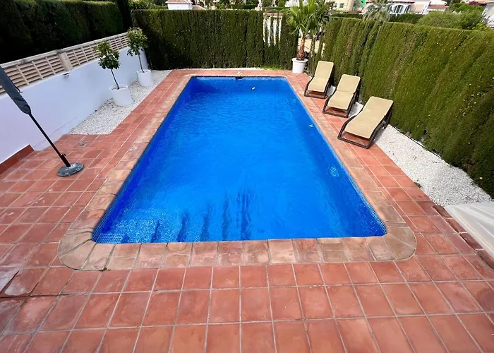 ヴィラ Casa Camilla カルプ